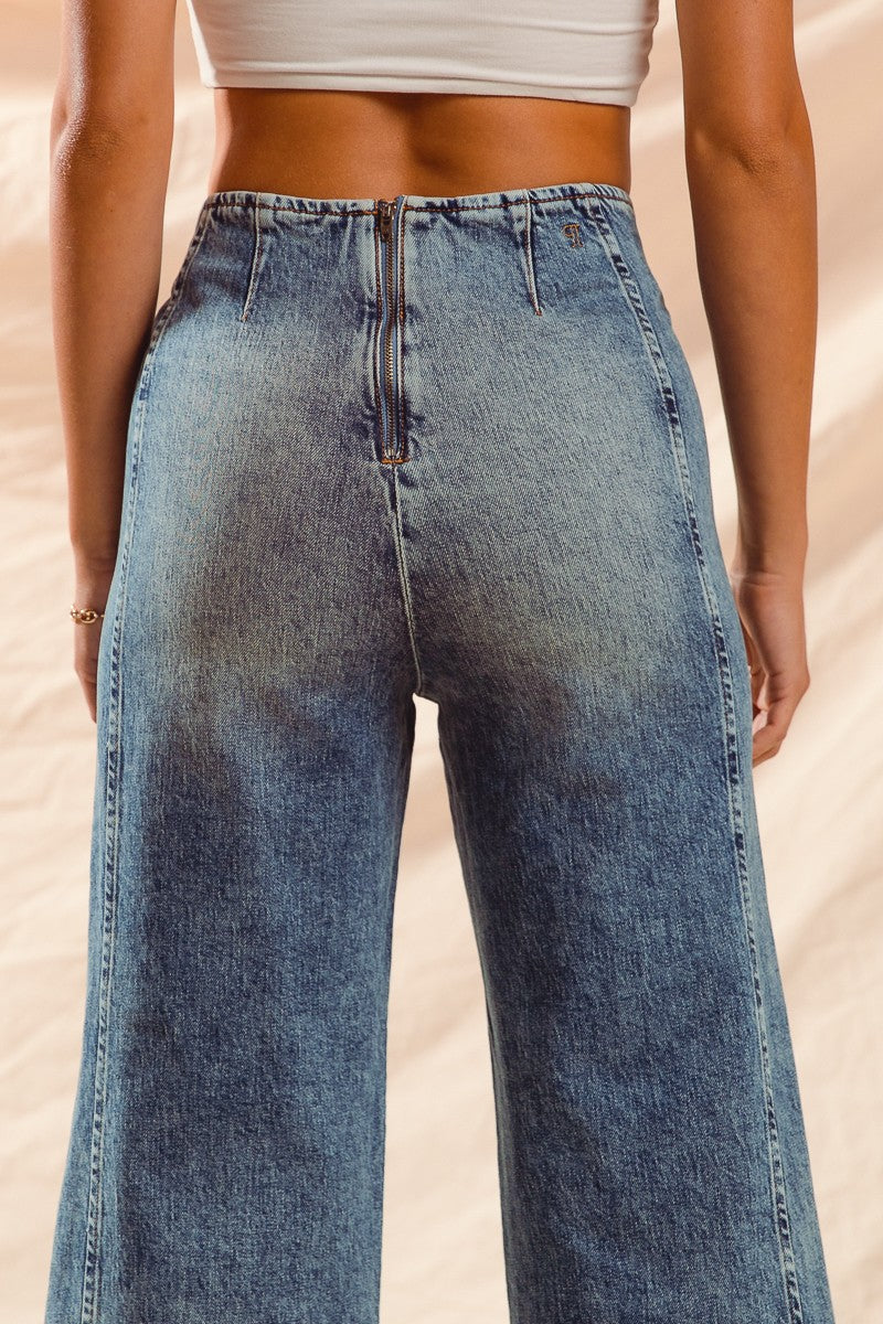 Mid Rise Wide Leg Back Zipper